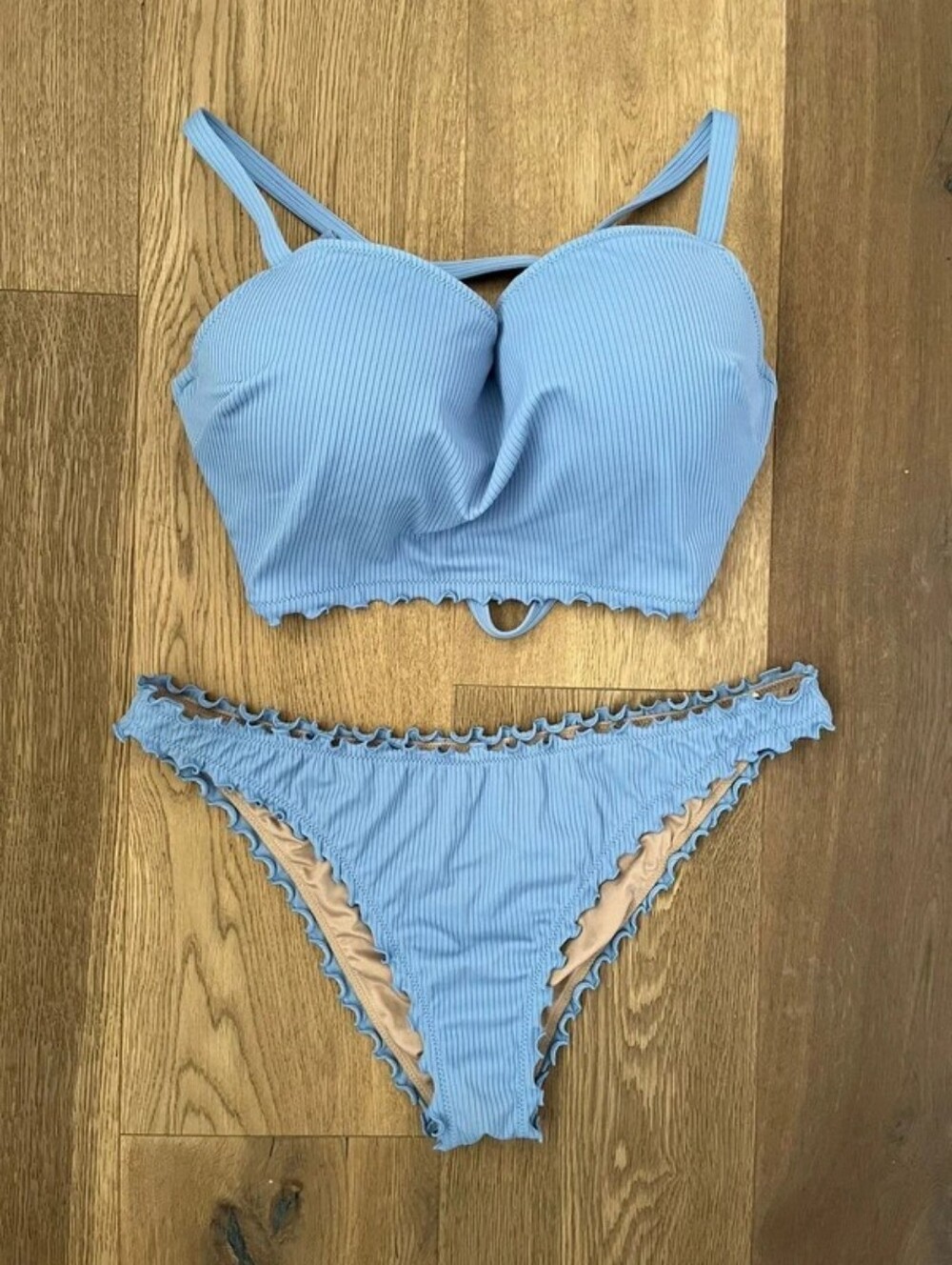Shade & Shore Light Blue Ribbed Ruffle Bikini Set